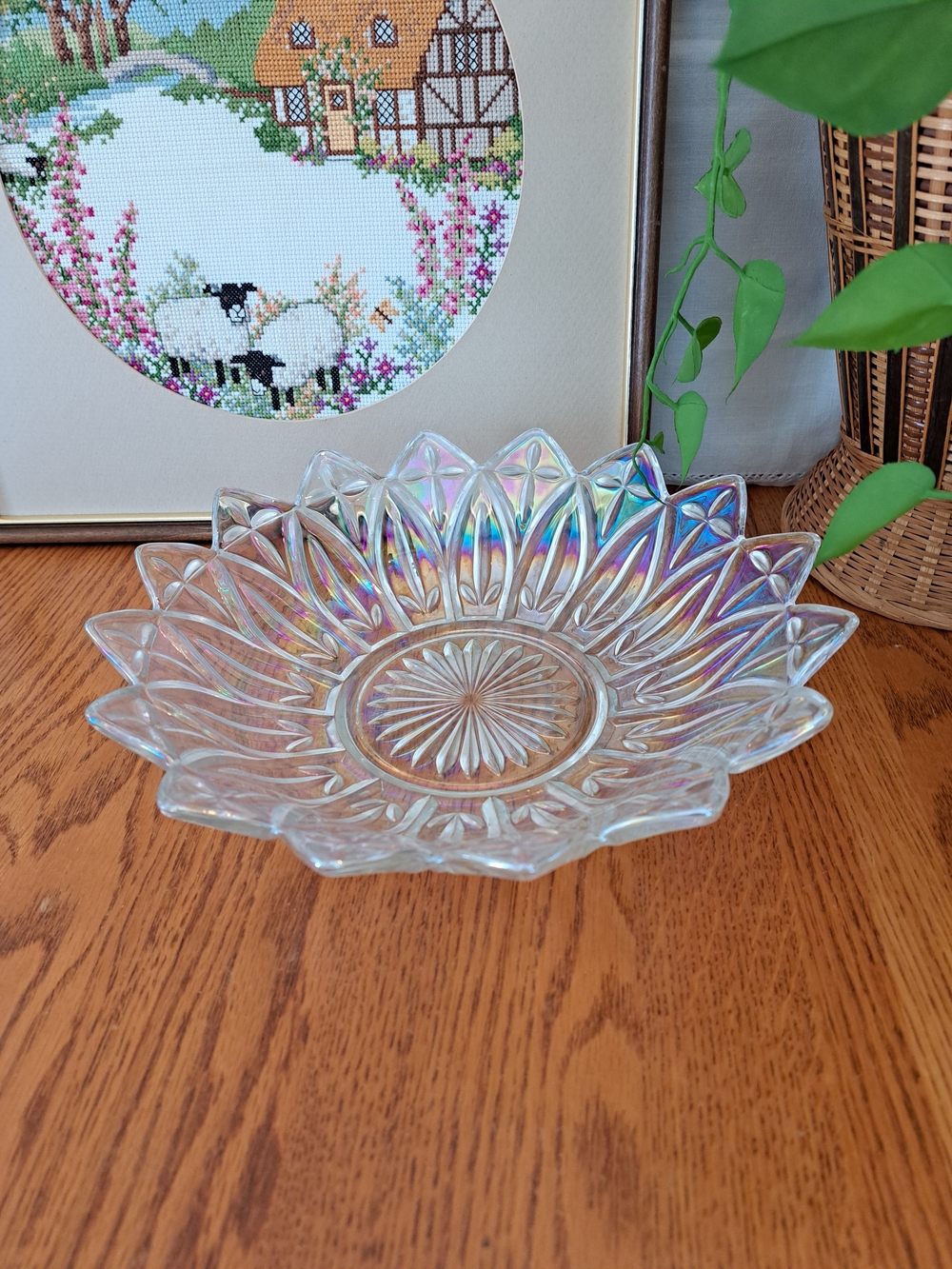 Vintage 1960 Federal Glass, Star Flower, Petal Bowl,Irredescent Carnival Glass